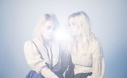 Maustetytöt, Topi Saha