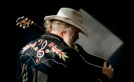 Jake and Rambling Blade (Levyjulkkarit)