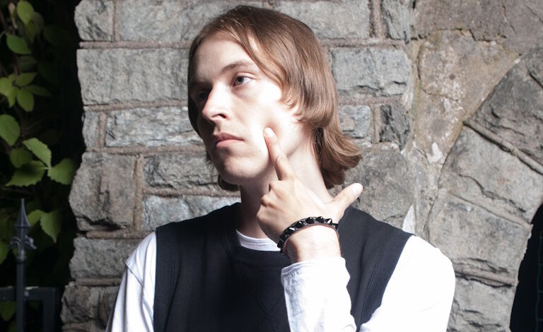 MELO: Noidankehä-levyjulkkarit  + D1 DANI Tickets