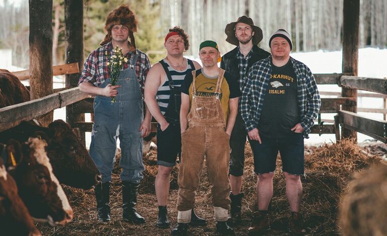 Steve ’n’ Seagulls Liput