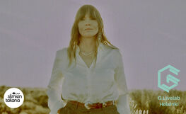 Silmien Takana: Courtney Marie Andrews (US)