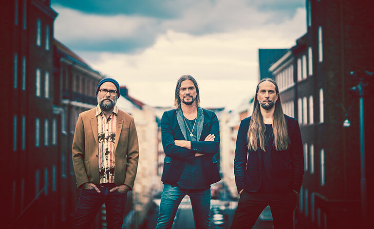 Von Hertzen Brothers (Acoustic) Liput