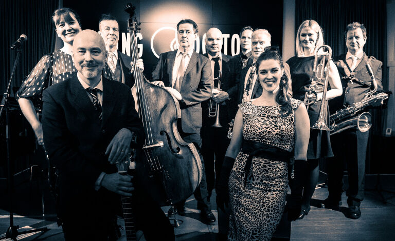 Tuesday Night Hop Live: Swing Doctors Liput