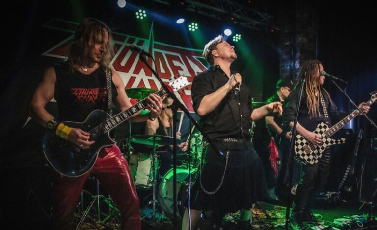 Thündersnake, Stranded Mind Liput