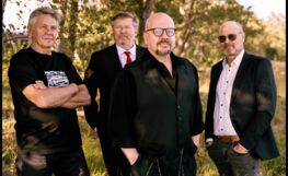 Leavings-orkesteri solistinaan Timo Rautiainen