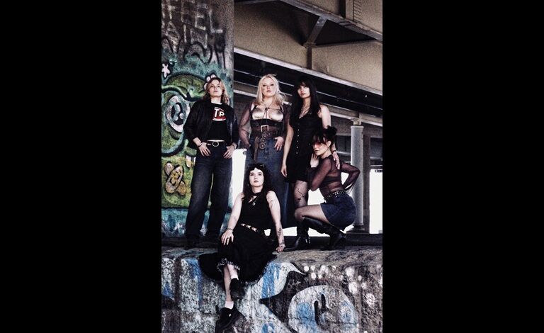 The Dedes -julkkarit, Viivi Rättyä, sofi&marie Liput