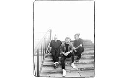 Teleks: Tuuli joka tarttuu siipiin