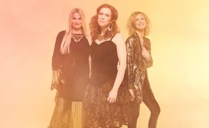 Indica - akustinen erikoiskeikka