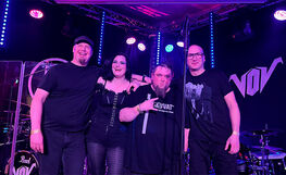 Halloween Party, Penniless ja VOV