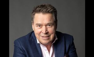 Tavara-aseman tanssit: Markku Aro & Diesel