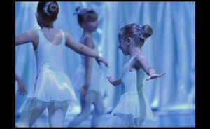 Kohti joulua / Pirkanmaan Tanssiopiston joulunäytös