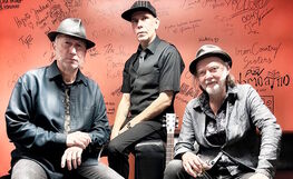 Tuomari Nurmio & Luupäät