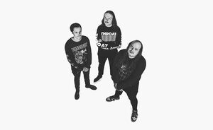 Dome Runner -levyjulkkarit, Throat, Azatoth