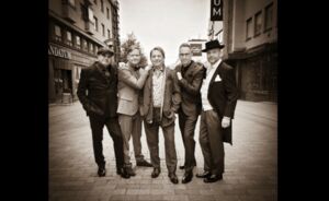 ”Tammikuu on marraskuu – Miljoonasateen 40-vuotisjuhlavuoden käynnistys”: Miljoonasade