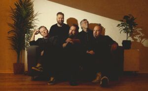 Egotrippi - Jossain täytyy olla päivänvaloo