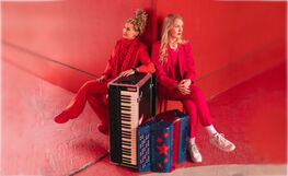 Johanna Juhola & Oona Sinkko