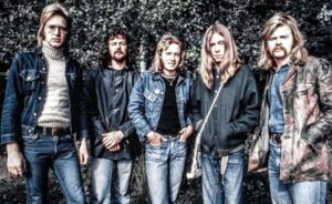 Tasavallan Presidentti Complete