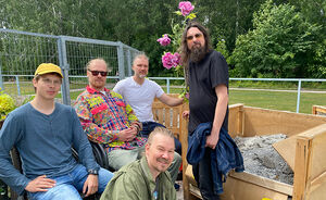 Muuan Mies -levyjulkkarit, Suisto