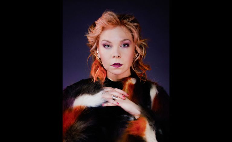 Glorian sisäpiha live: Jenni Mustajärvi duo Liput