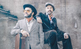 Tuure Kilpeläinen & Knucklebone Oscar - Tough Ass Soul Brothers