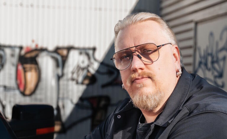Arttu Wiskari Liput