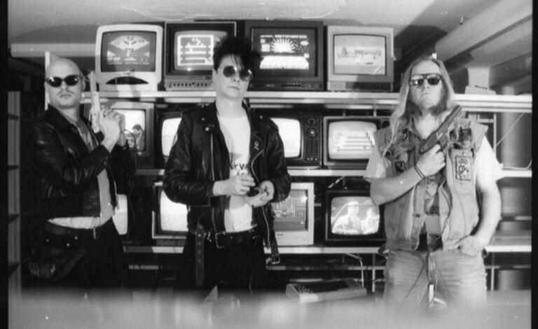 8 Bits High, Henri Lindström ja DJ Polarsoul Liput