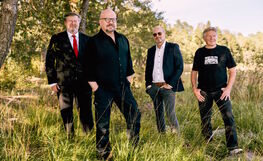 Leavings-Orkesteri solistinaan Timo Rautiainen