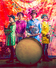 Boksi / Neljä ruusua